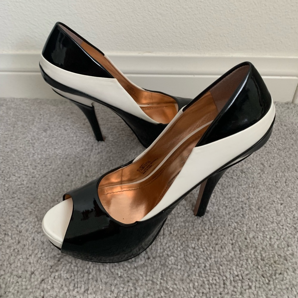 BCBG Generation High Heels - Size 7.5